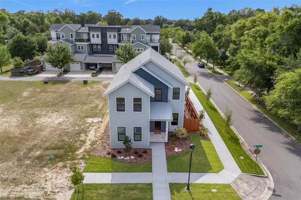 Newberry, FL 32669,716 SW 131 ST