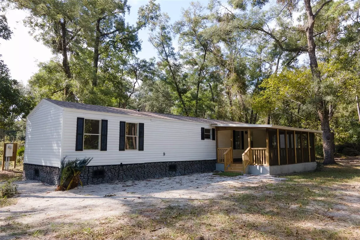 High Springs, FL 32643,733 SE DOWNING DR