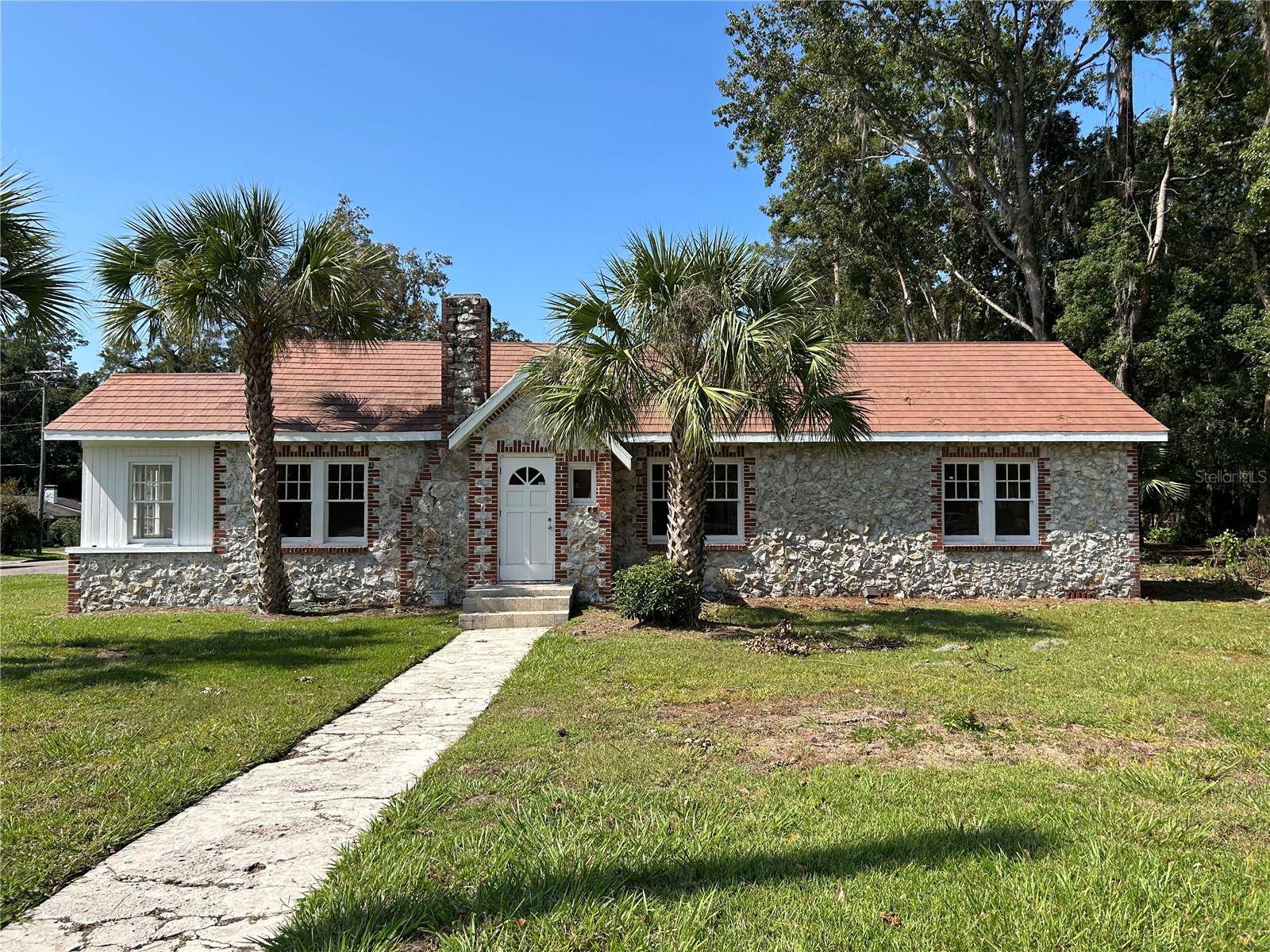 1008 NW 13TH ST, Gainesville, FL 32601