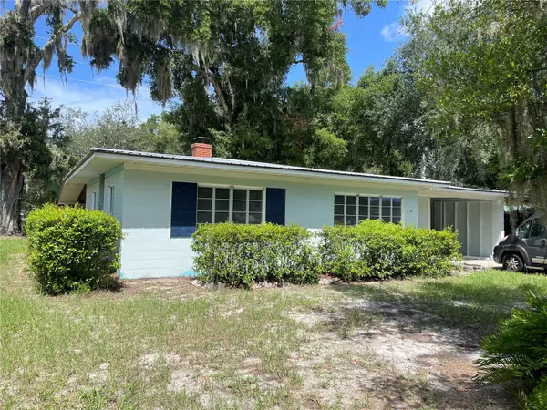 214 AZALEA CIR,  Palatka,  FL 32177