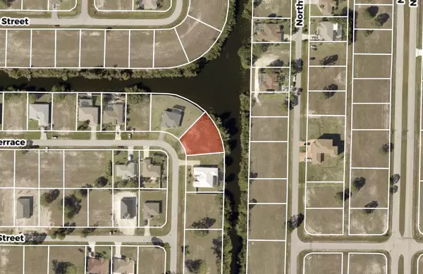 1315 NW 17TH AVE, Cape Coral, FL 33993