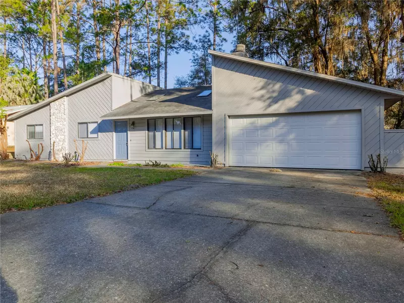 8104 SW 53RD PL, Gainesville, FL 32608