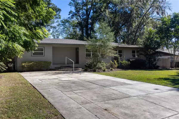 621 NW 54TH TER, Gainesville, FL 32607