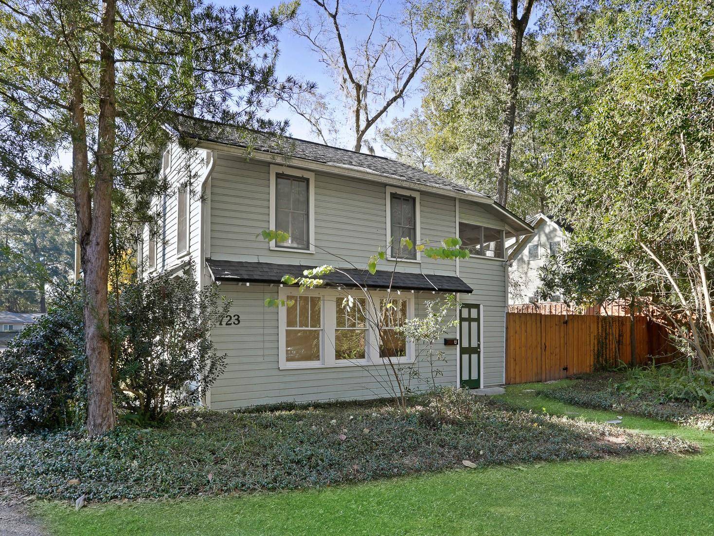 723 NE 9TH AVE, Gainesville, FL 32601