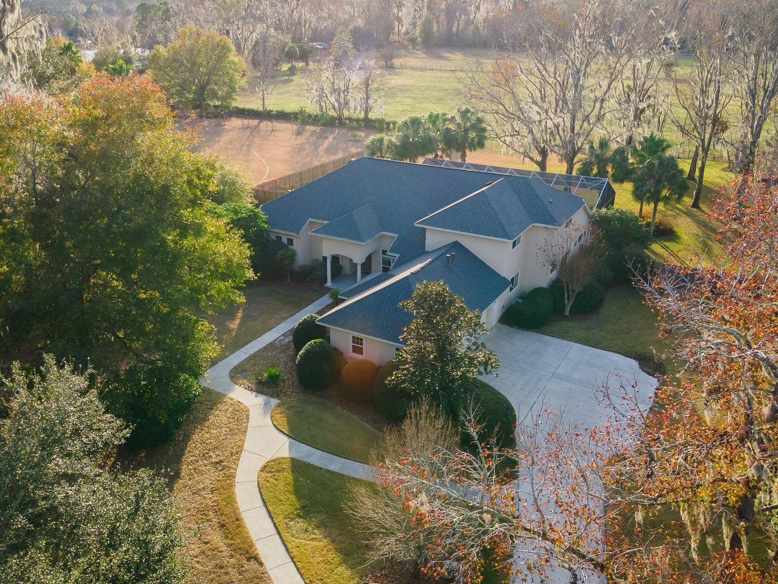 5424 NW 72ND ST, Gainesville, FL 32653