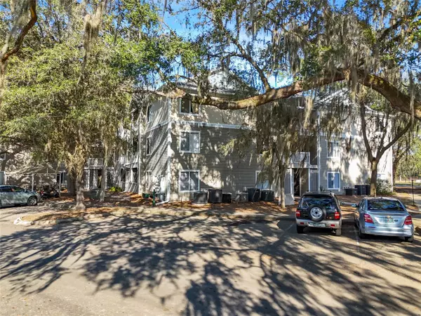 Gainesville, FL 32608,4000 SW 23RD ST #4-202