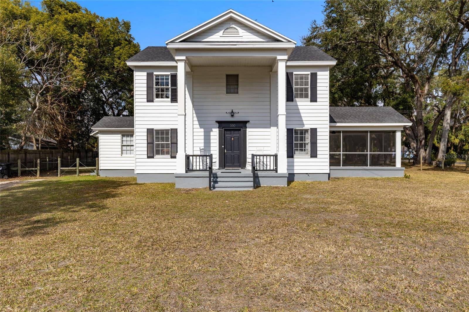 330 NE 1ST AVE, Williston, FL 32696