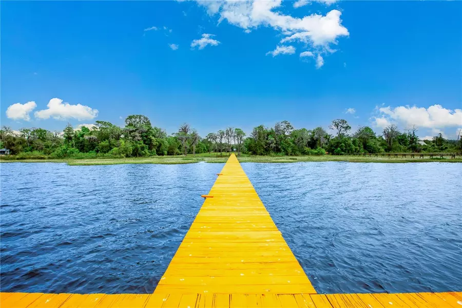 308 W LAKESHORE DR, Starke, FL 32091