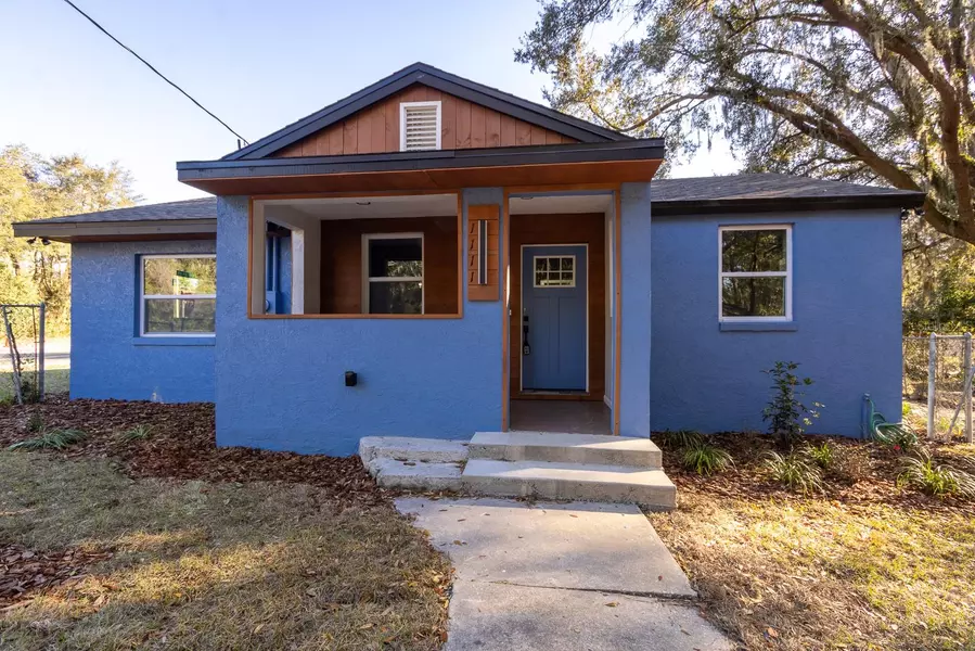 1111 SE 6TH AVE, Gainesville, FL 32601