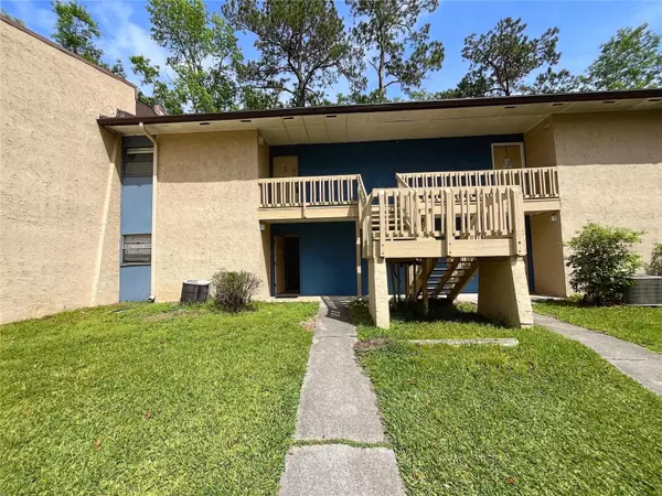 Gainesville, FL 32608,2811 SW ARCHER RD #V181