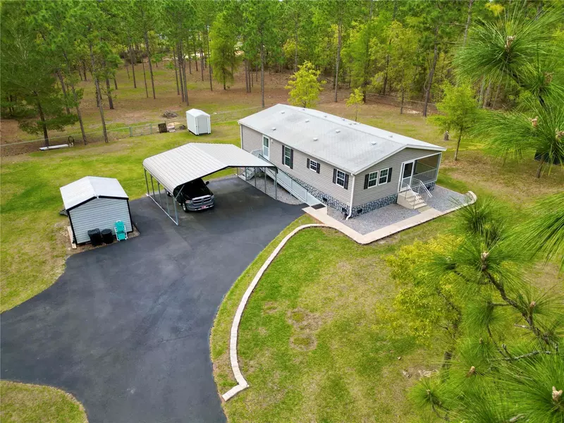 290 WHIRLWIND LOOP, Hawthorne, FL 32640