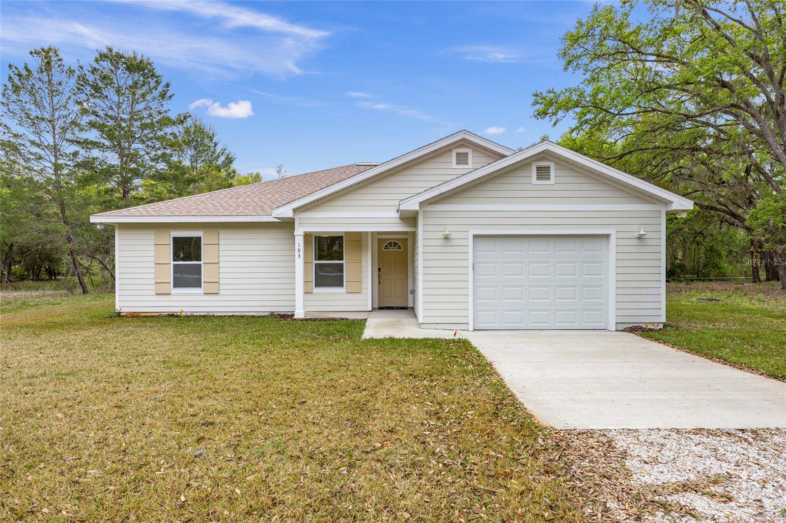 103 MAGNOLIA ST, Hawthorne, FL 32640