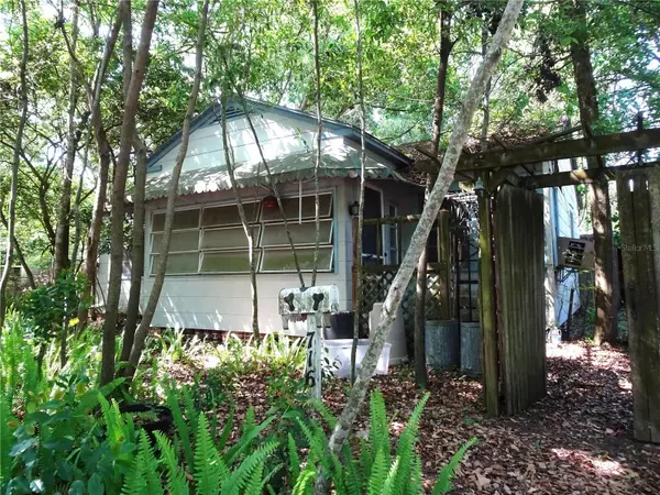 716 NW 9TH AVE, Gainesville, FL 32601