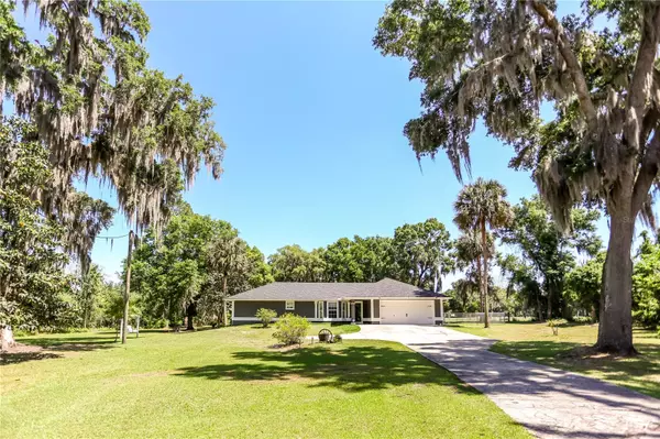 6933 SE 226TH DR, Hawthorne, FL 32640