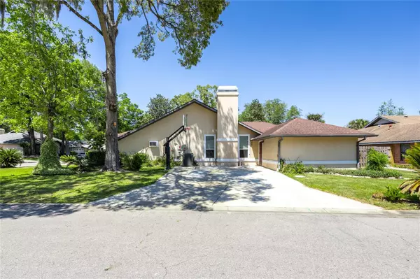 Gainesville, FL 32607,945 SW 82ND TER