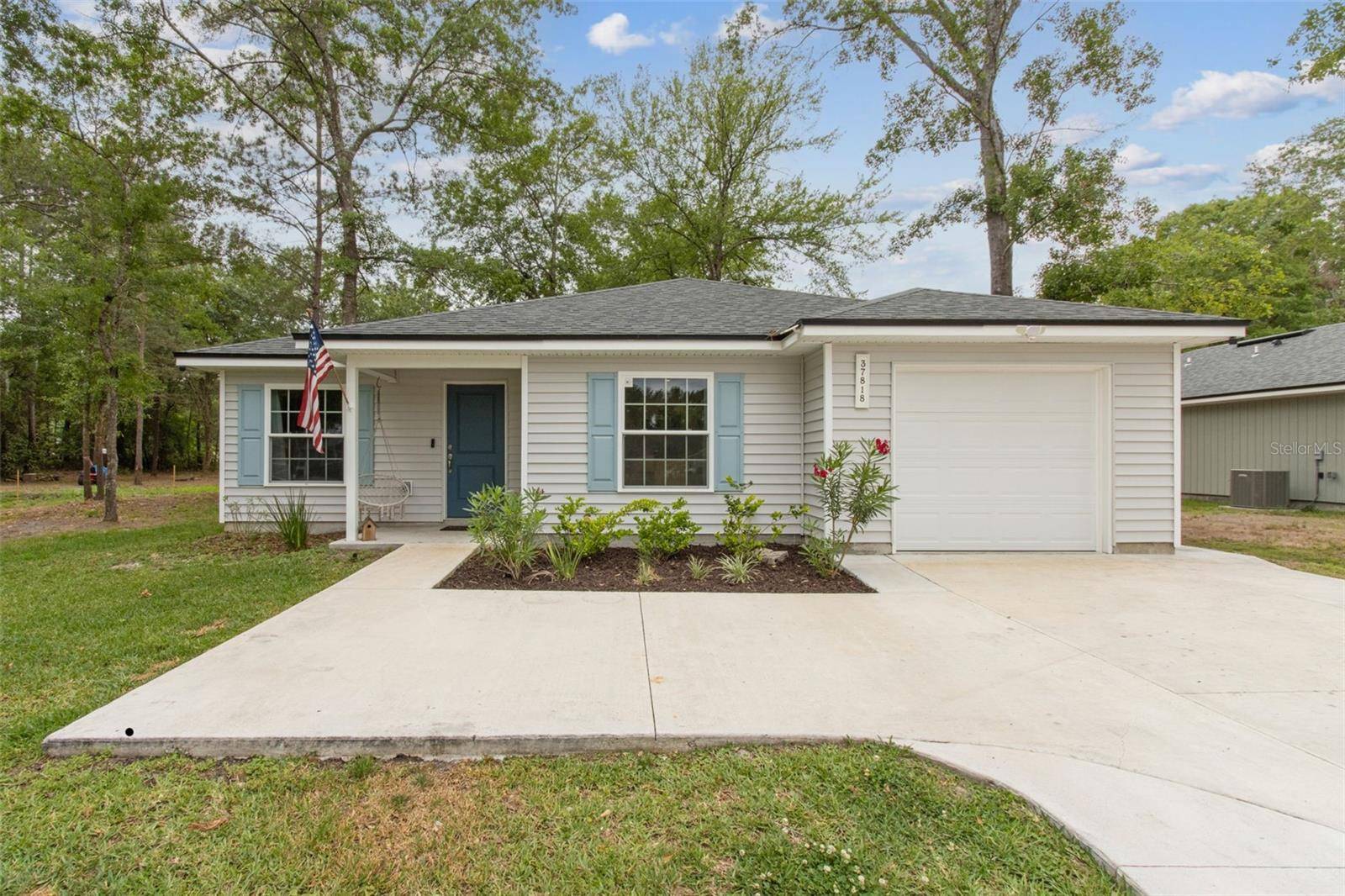 37818 OXFORD ST, Hilliard, FL 32046