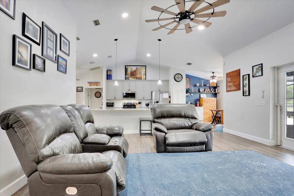 High Springs, FL 32643,20680 NW 250TH ST