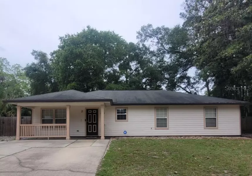 2314 NE 3RD PL, Gainesville, FL 32641