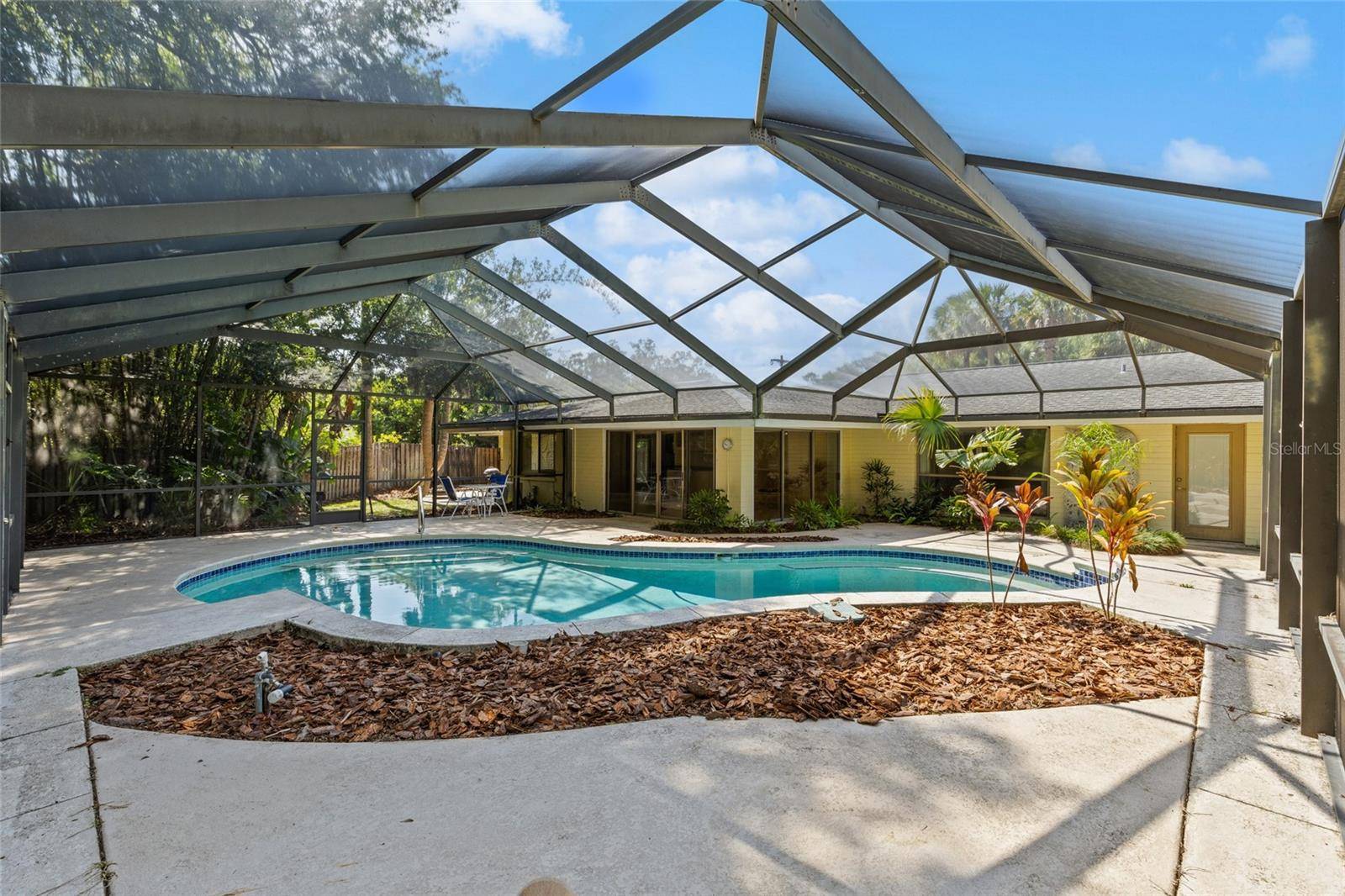 Ocala, FL 34471,2135 SE 12TH ST