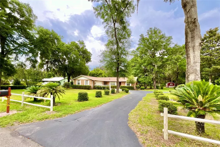 6027 DOGWOOD LN, Melrose, FL 32666