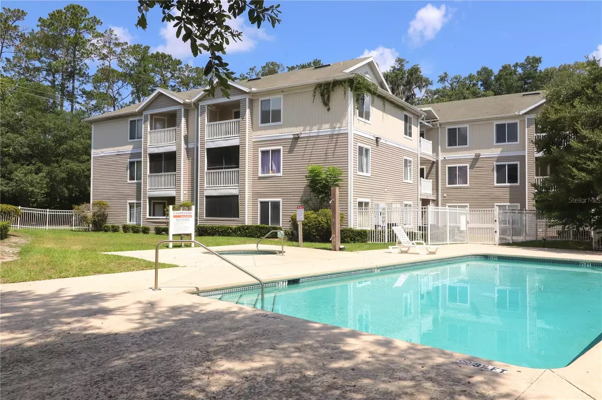 Gainesville, FL 32608,4000 SW 23RD ST #3-302 Room 2