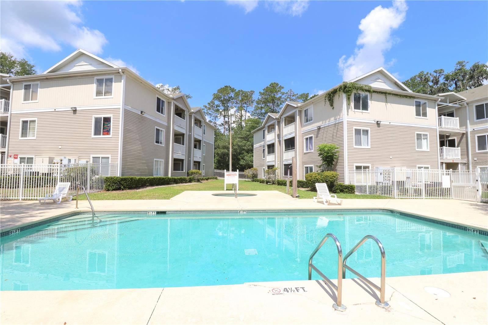 Gainesville, FL 32608,4000 SW 23RD ST #3-302 Room 2