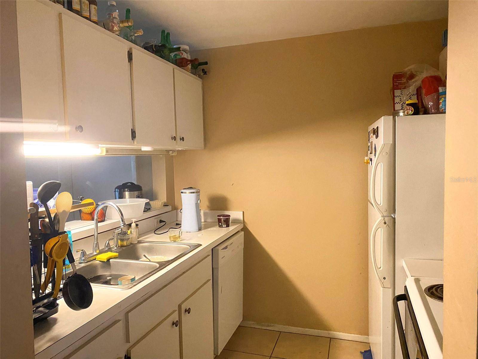 Gainesville, FL 32608,4000 SW 23RD ST #3-302 Room 2