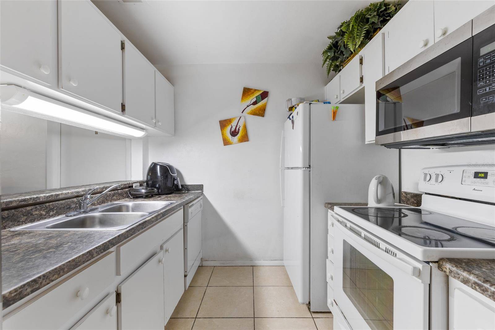Gainesville, FL 32608,4000 SW 23RD ST #4-102