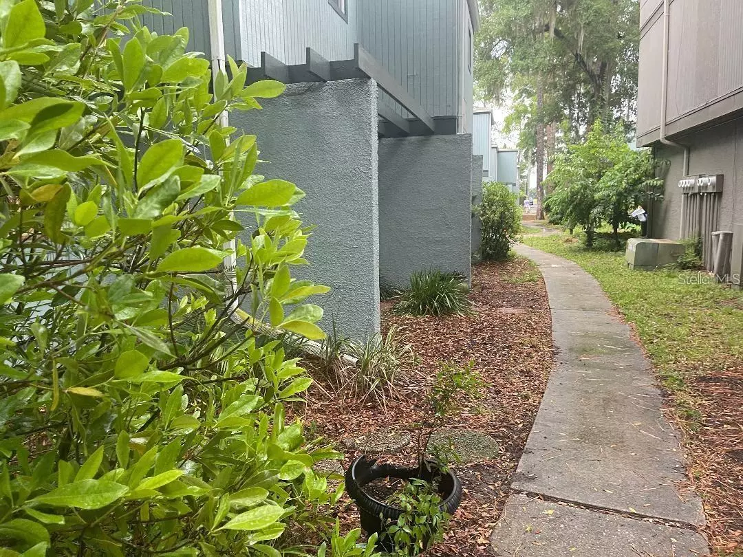 Gainesville, FL 32607,703 SW 75TH ST #101