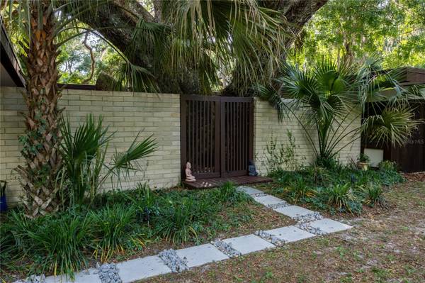 1820 SE 64TH WAY, Gainesville, FL 32641