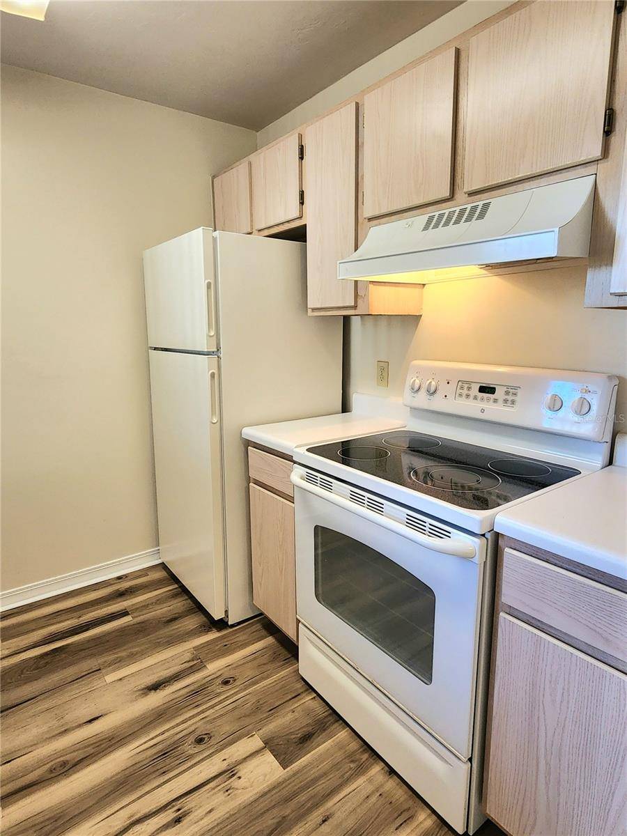 Gainesville, FL 32608,2360 SW ARCHER RD #208