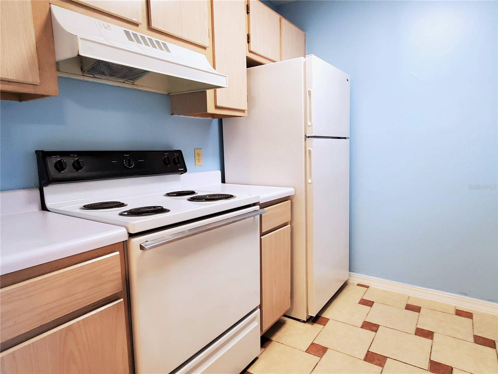 Gainesville, FL 32608,2360 SW ARCHER RD #211