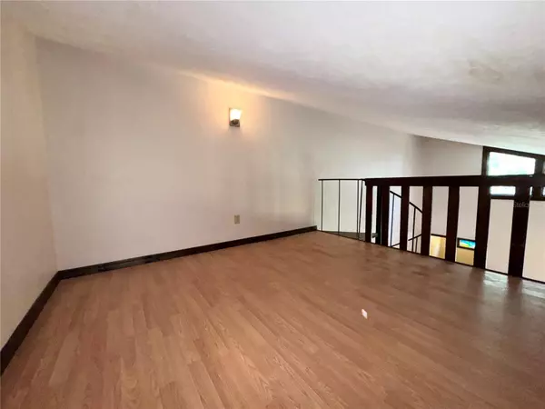 Gainesville, FL 32609,4300 NE 17TH TER