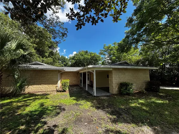 Ocala, FL 34472,496 LAKE RD