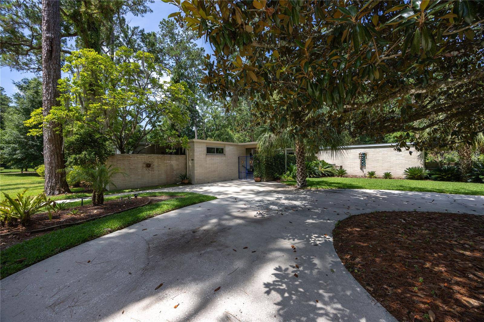 2010 NW 32ND TER, Gainesville, FL 32605