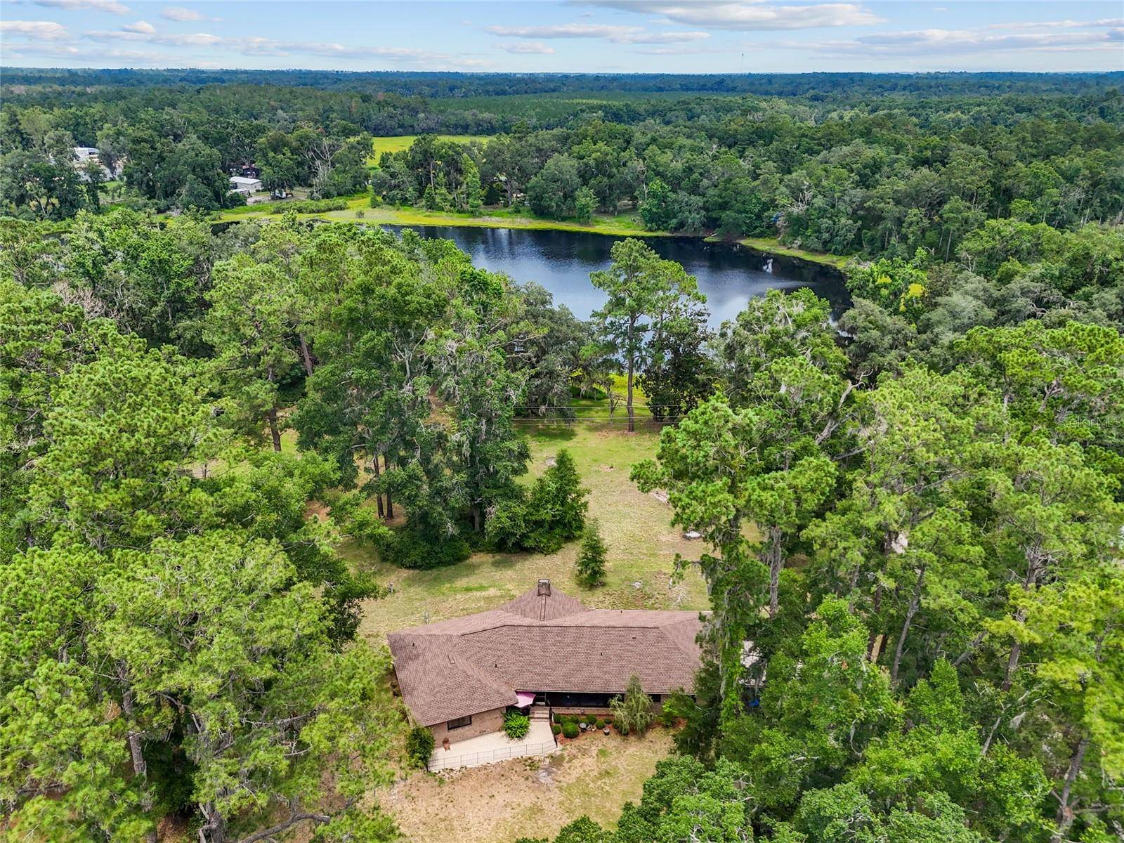 9816 87TH DR, Live Oak, FL 32060