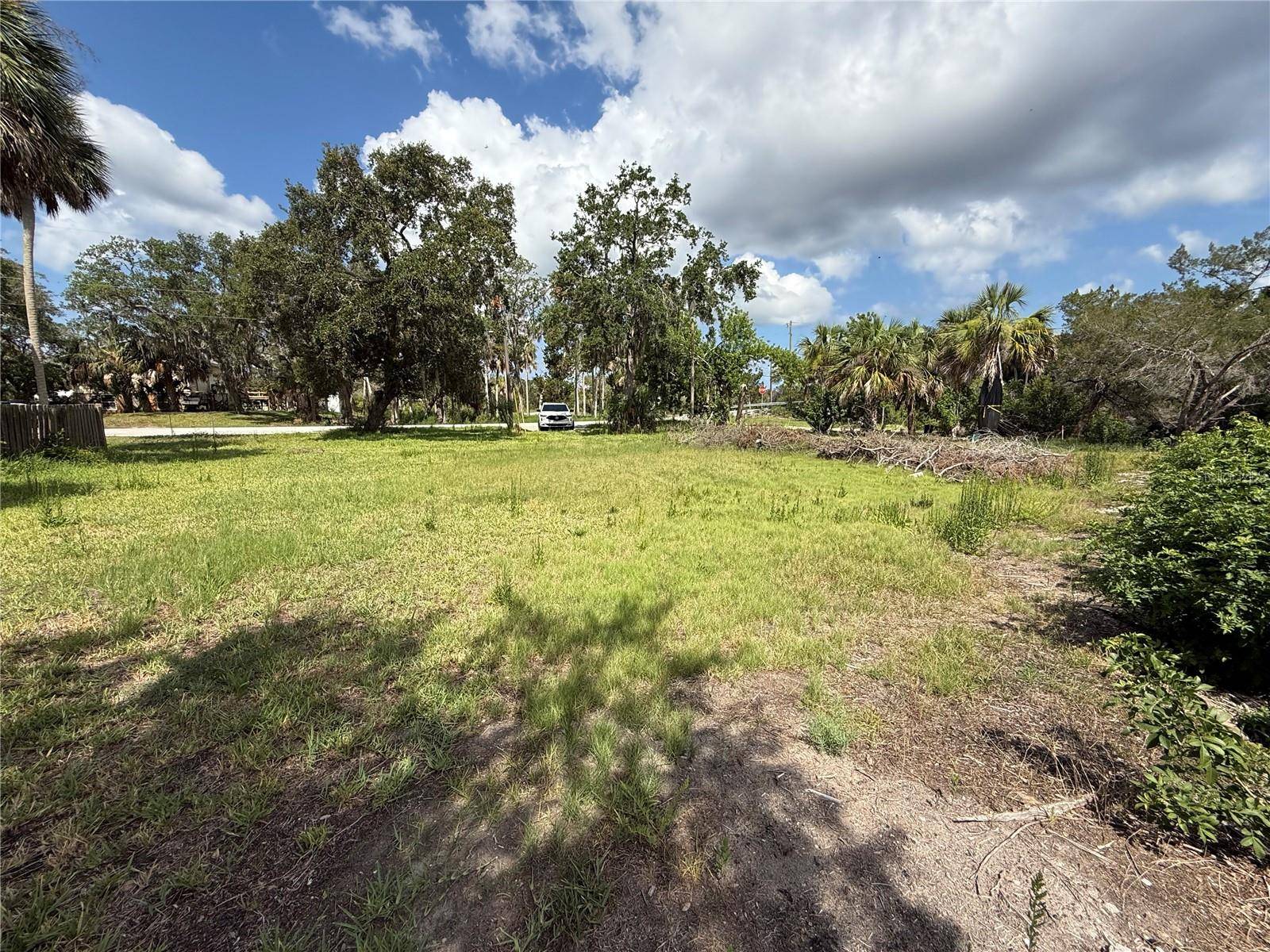 Crystal River, FL 34429,1501 S WALLACE PT