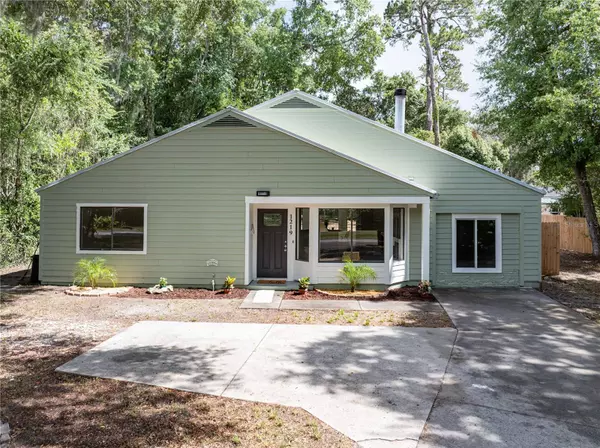 1219 NW 35TH AVE, Gainesville, FL 32609