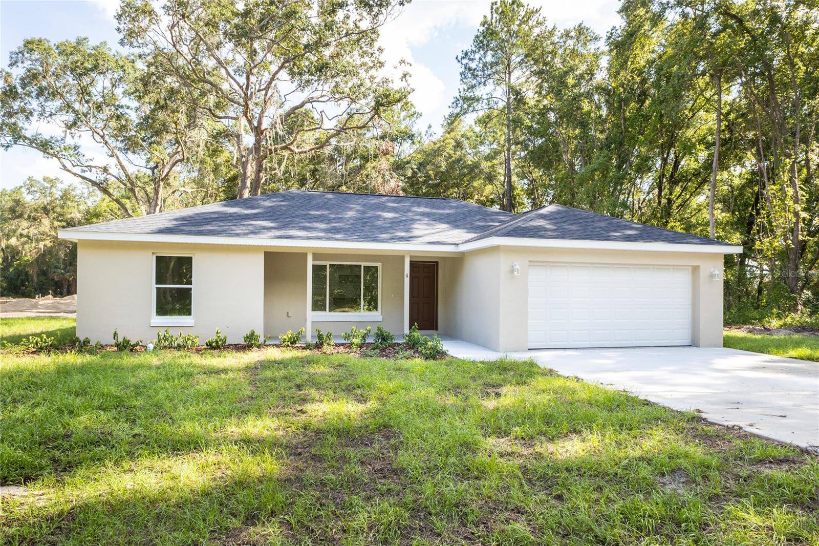 61 FISHER WAY CRSE, Ocklawaha, FL 32179