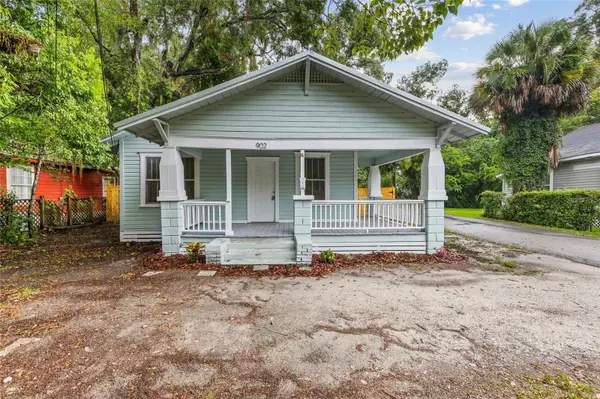 Gainesville, FL 32601,902 NW 4TH PL