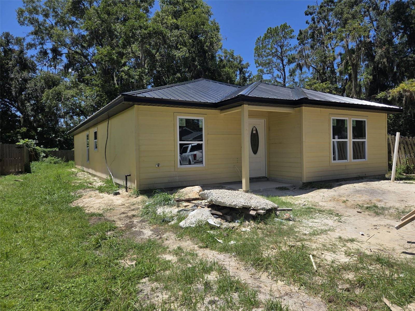 1523 NE 1ST AVE, Gainesville, FL 32641