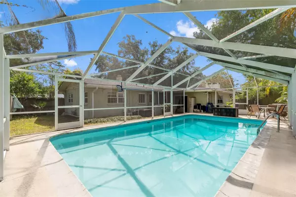 Gainesville, FL 32605,3906 NW 21ST TER