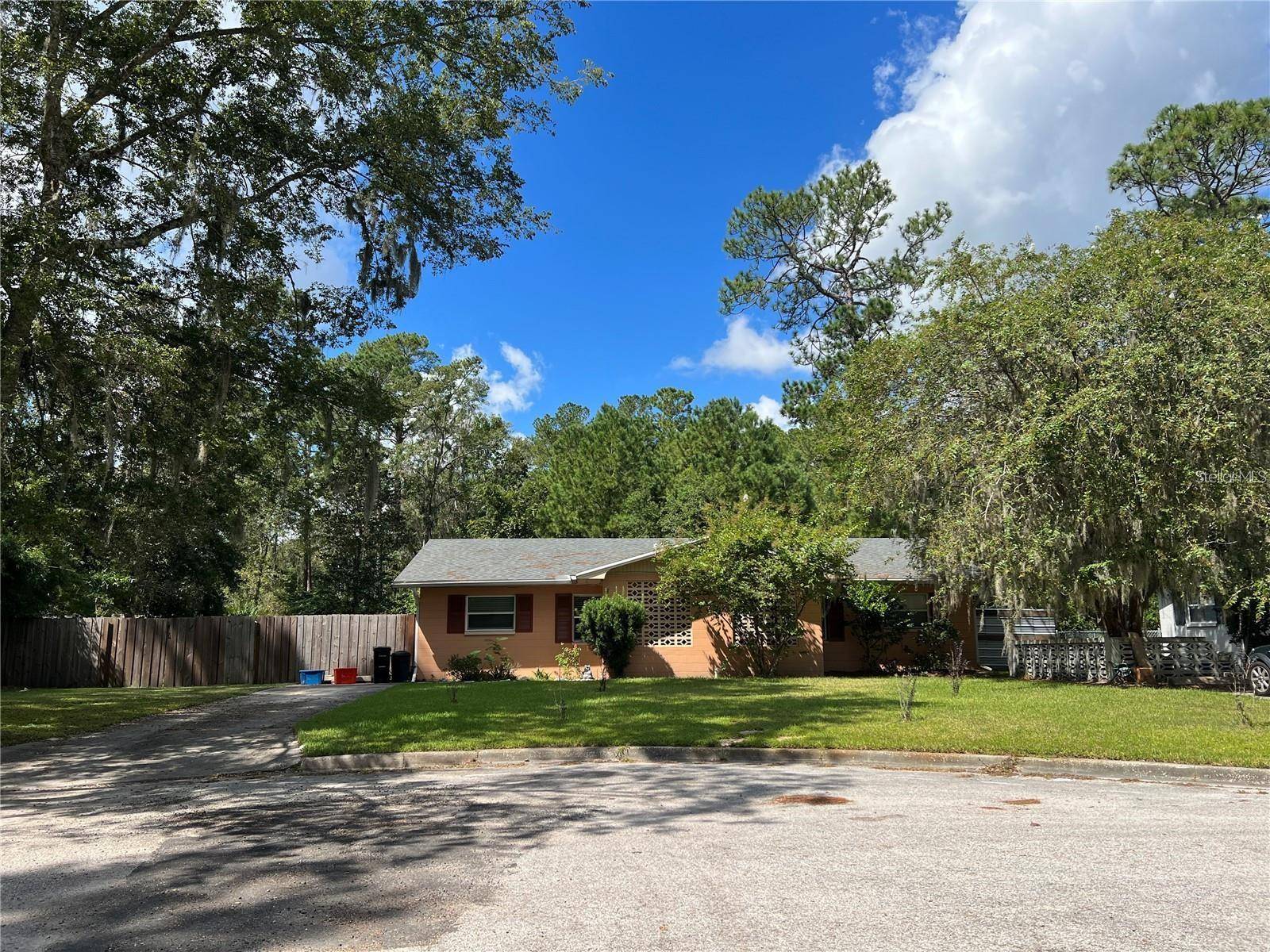 3706 NW 45TH ST #A, Gainesville, FL 32607