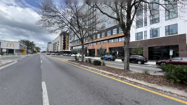 Gainesville, FL 32601,1226 W UNIVERSITY AVE