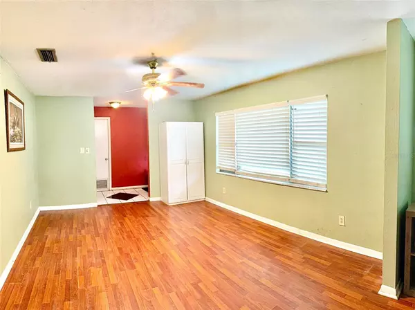 Gainesville, FL 32605,4821 NW 37TH DR