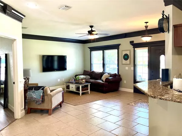 High Springs, FL 32643,22713 NW 191ST LN