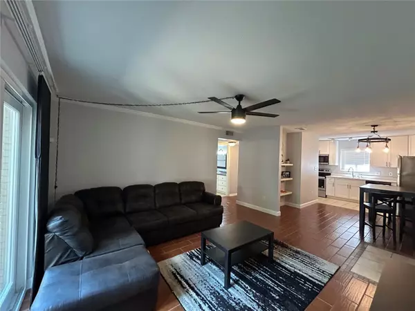 Gainesville, FL 32607,507 NW 39TH RD #116