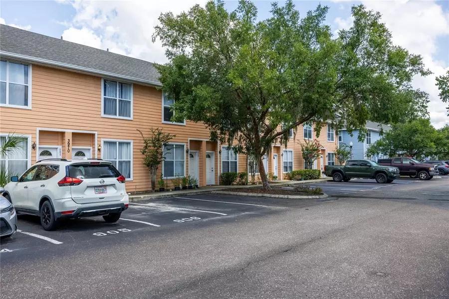 3970 SW 20TH #909, Gainesville, FL 32607