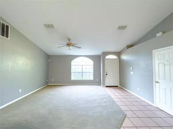 Gainesville, FL 32608,2240 SW 41ST LN