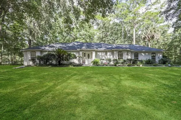 16633 N HIGHWAY 329, Reddick, FL 32686